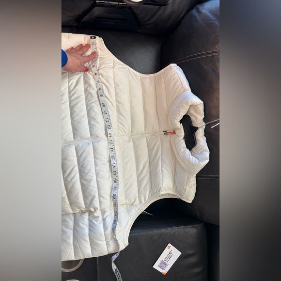 Ozark Trail soft puffer White plus size vest sz 2X - Picture 12 of 16